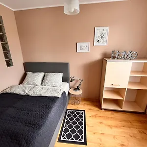 Roentgena 16 Przy Centrum Onkologii I Klinice Novum Warszawa